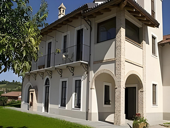 Exterior & Views 1, Agriturismo La Torricella, Cuneo