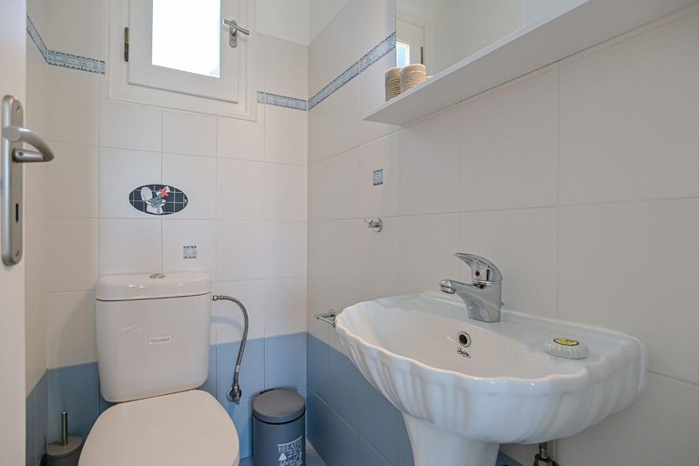 Bathroom 3, Naxos Affinity Villas, South Aegean
