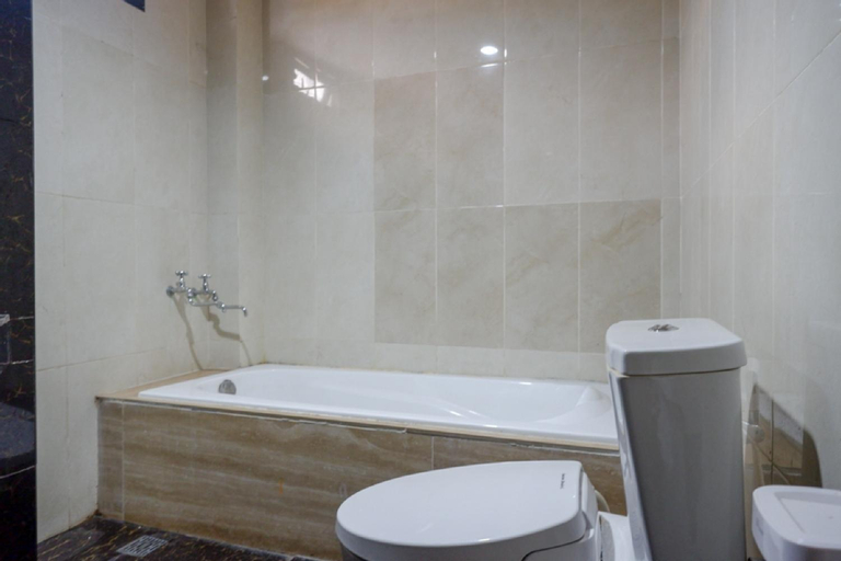 Bathroom 4
