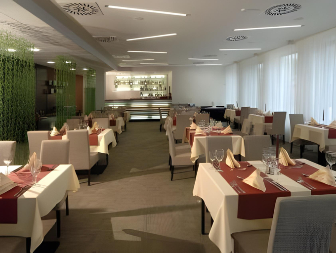 Food & Drinks 5, Hotel Euro, Pardubice