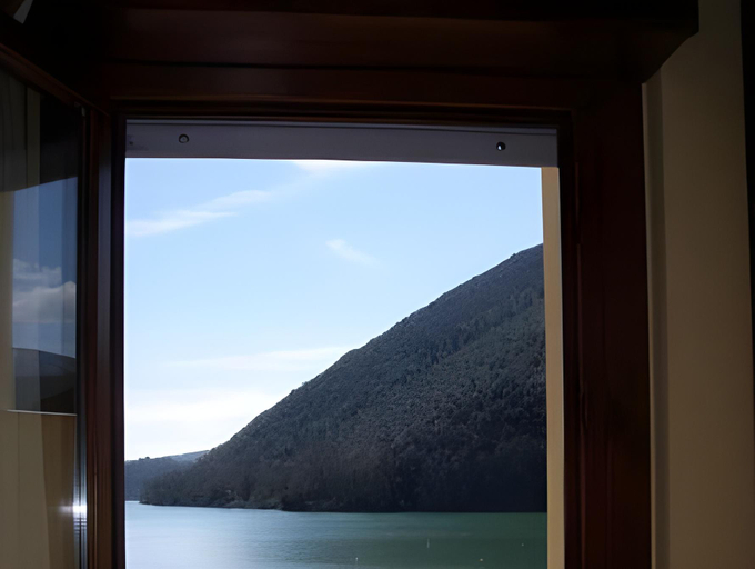 Others 4, Hotel Miralago, Terni