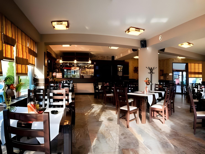 Food & Drinks 5, Indiana Hotel, Iasi