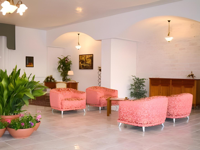 Public Area 4, Hotel Ramapendula, Bari