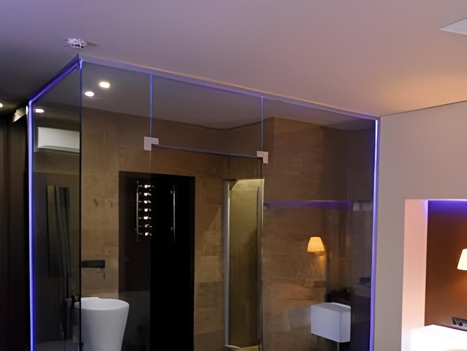 Bathroom 5, LH Hotel&SPA, L'vivs'ka