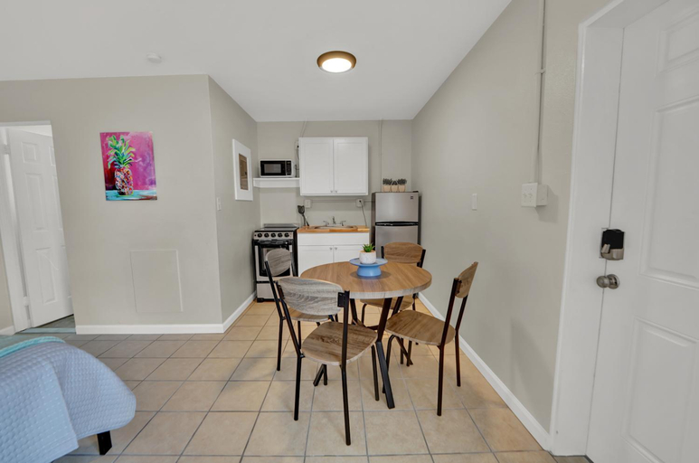 Dining Room 5