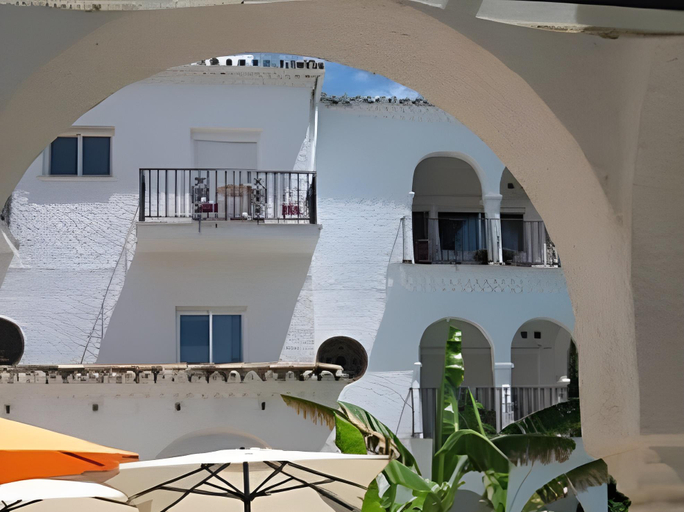 Others 5, Hotel Residencia Miami, Málaga