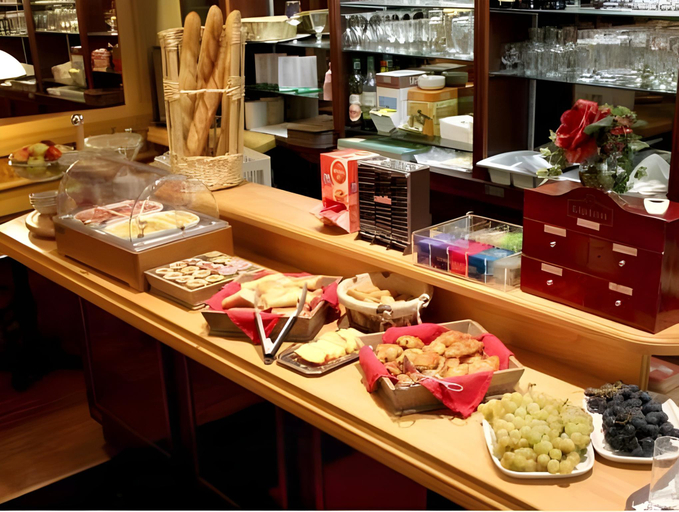 Food & Drinks 3, Hotel Saint-Hubert, Jura