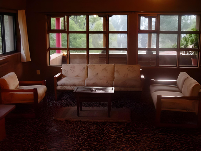 Public Area 2, Villa Patzcuaro Garden Hotel, Pátzcuaro