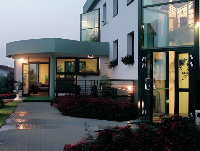 Others 3, Lila Medical SPA, Toruń