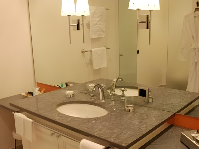 Bedroom 4, Castello del Sole Beach Resort&SPA, Locarno
