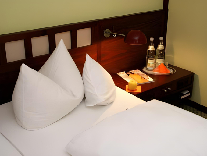 Bedroom 3, relexa hotel Bad Steben, Hof
