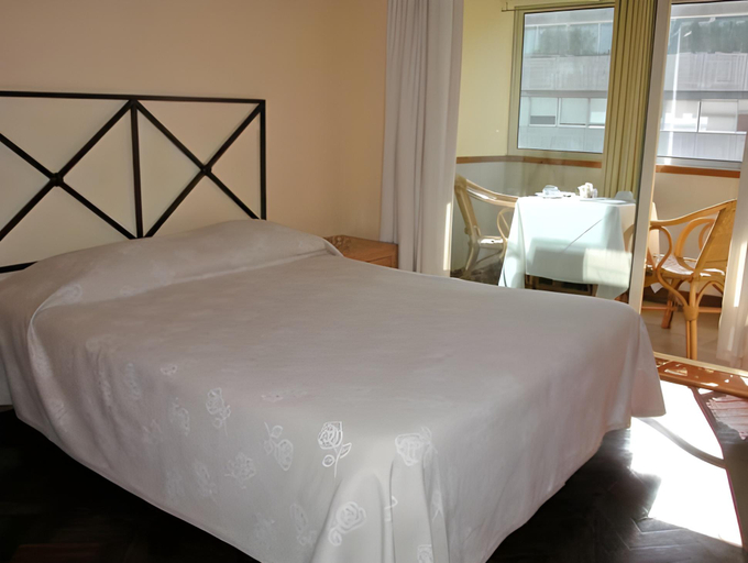 Bedroom 4, Patria Hotel, Lisbon
