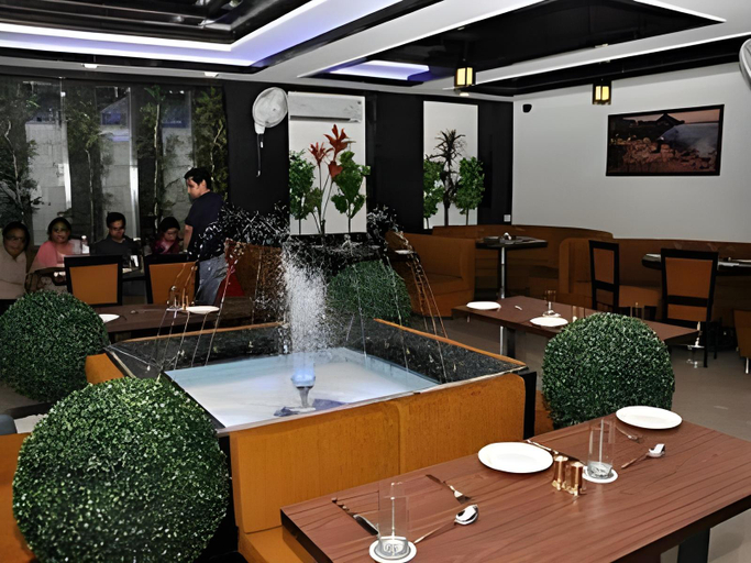 Others 4, Hotel Anand Castle, Udham Singh Nagar