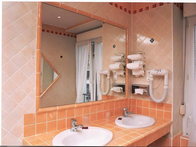 Bathroom 4, Hotel de la Jamagne & Spa, Vosges