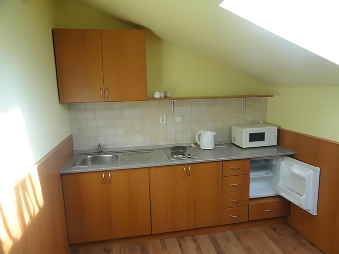 Others 5, Penzion Eka, Brezno