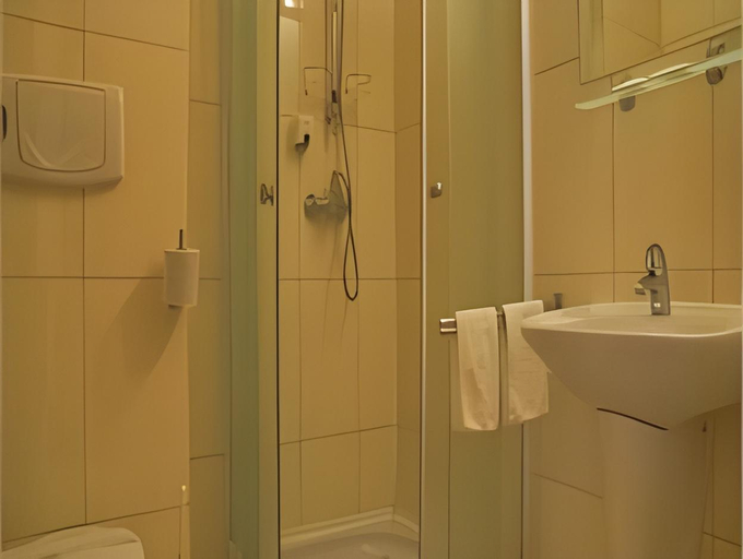 Bathroom 4, Hotel Seven, Cluj-napoca