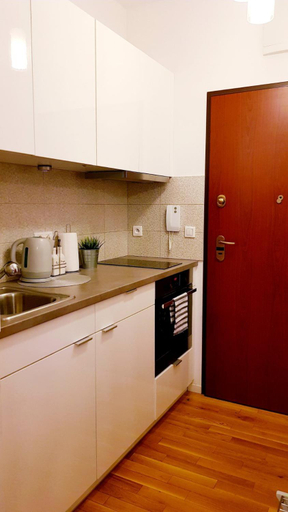 Others 4, HomeComfort Apartament Adonis, Warsaw