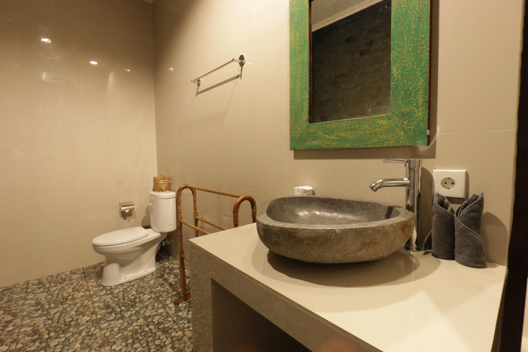 Bathroom 5