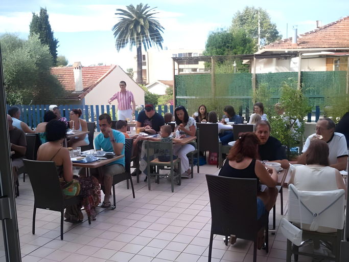 Others 4, Hotel Restaurant de la Mer, Alpes-Maritimes