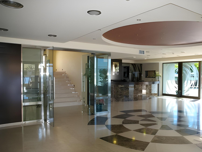 Public Area 3, Luz de Luna, Pontevedra