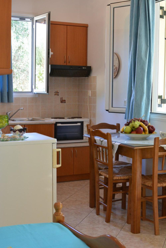 Others 2, Reginas Studios, Ionian Islands