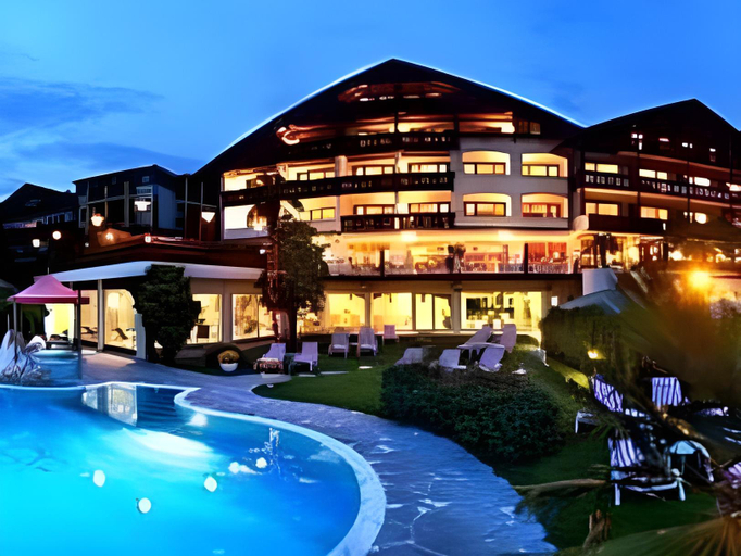 Others 5, Hotel Starkenberg, Bolzano