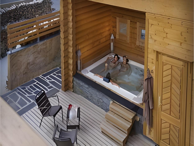 Others 5, Chalet Ana & SPA, Pyrénées-Orientales