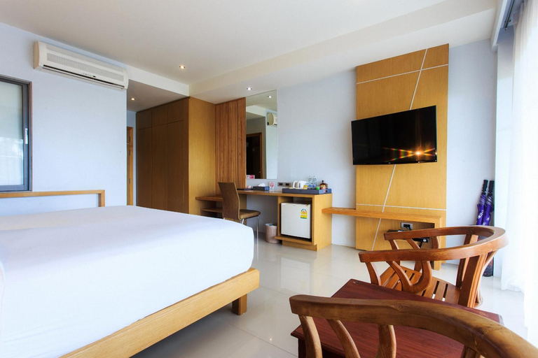 Bedroom 12