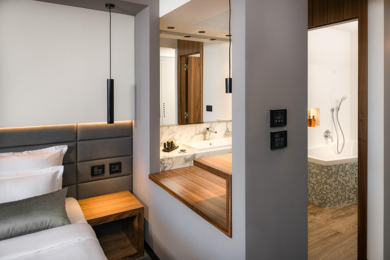 Bedroom 3, Boutique Hotel Ani - Adults Only, Makarska