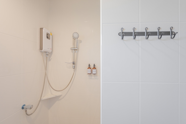 Bathroom 4
