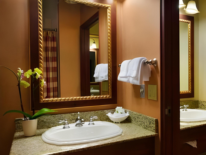 Bathroom 4, Olympic Lodge by Ayres, Clallam