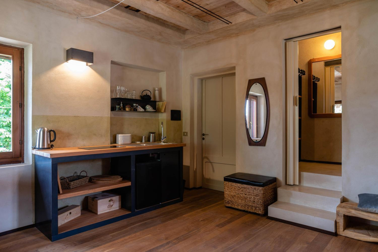 Others 2, B&B Sant'Anna 21, Cuneo