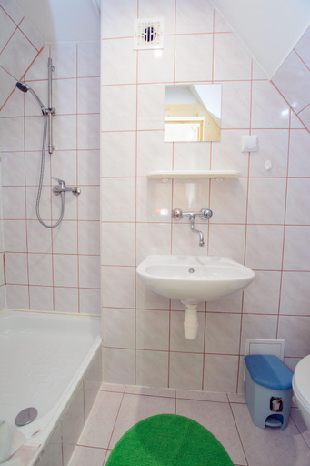 Bathroom 3, Pokoje Goscinne Pod Gubalowka, Tatra
