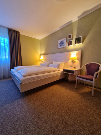 Bedroom 13