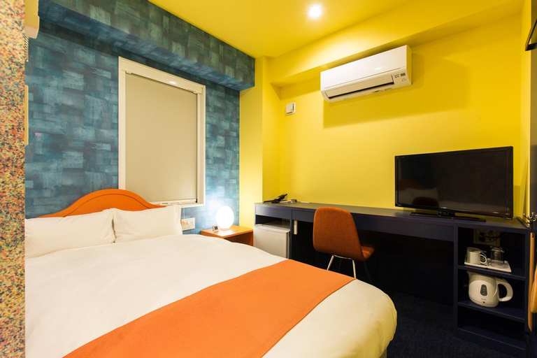 Bedroom 12