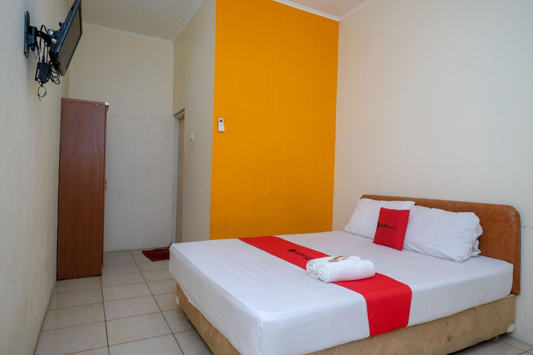 Bedroom 18