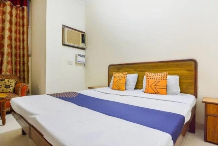 Bedroom 4, Goroomgo Diamond Jalandhar, Jalandhar