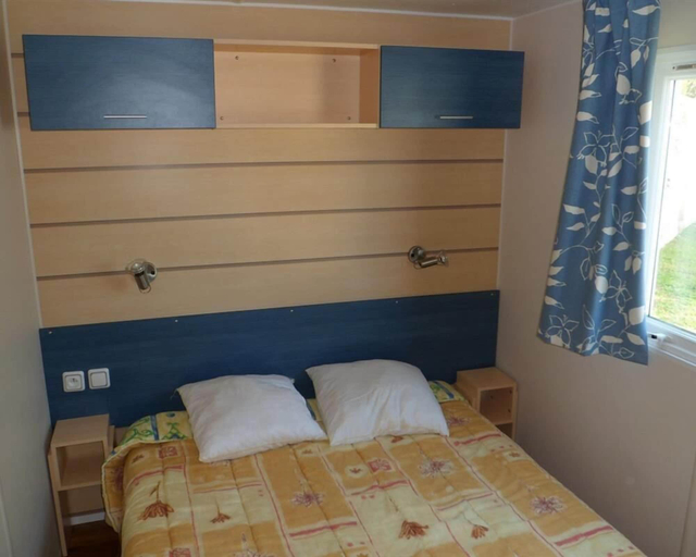 Bedroom 3, Camping des Rives des Corbieres, Aude