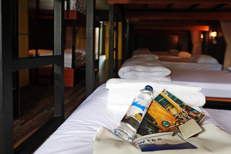 Bedroom 2, W168 hostel, Phuket Island