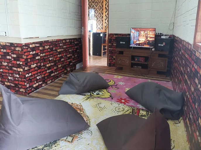 Bedroom 11