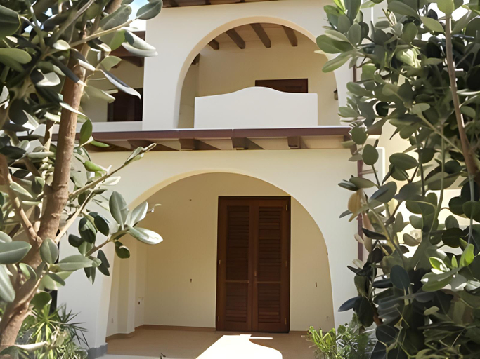 Others 3, Hotel Borgo Eolie, Messina