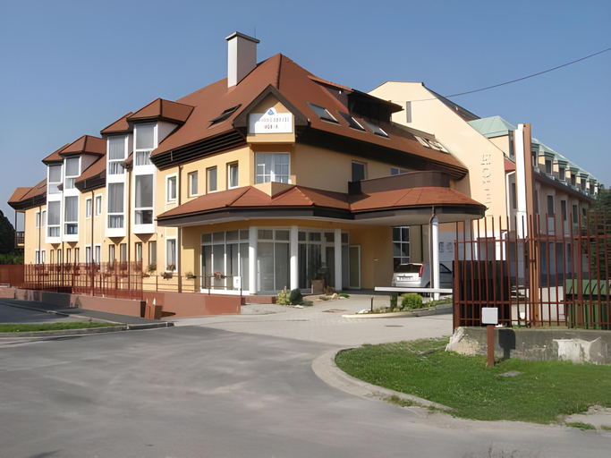 Exterior & Views 1, Aqua Hotel Termal, Mosonmagyaróvár