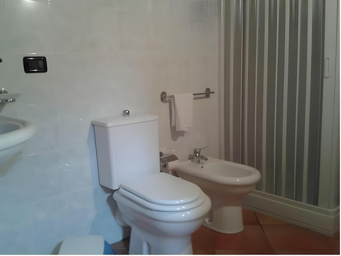 Bathroom 3, Villa casina dell'Etna, Catania