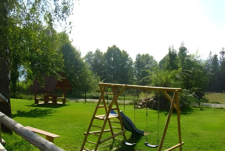 Others 4, Noclegi Nadzamcze, Nowy Targ