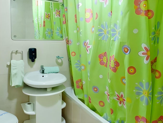 Bathroom 3, Bed and Breakfast Majesty, Niš