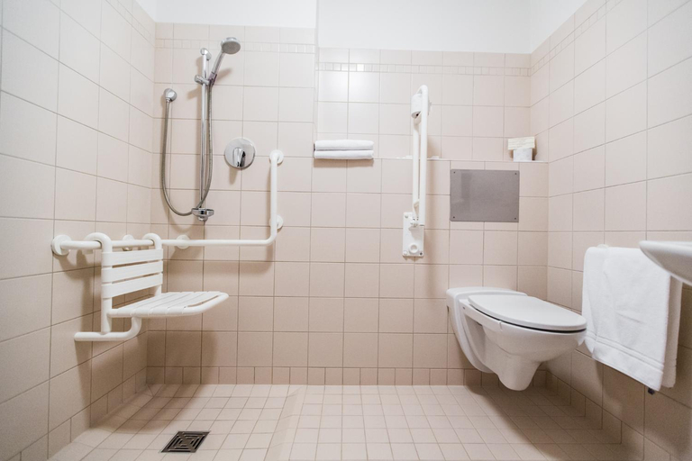 Bathroom 2