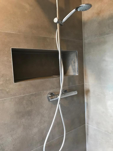 Bathroom 7