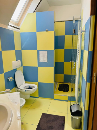 Bathroom 2, Central Hostel Partener, Oradea