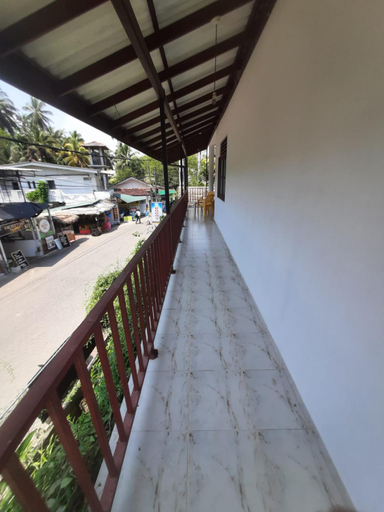 Others 2, Bluefin Place to Stay, Habaraduwa