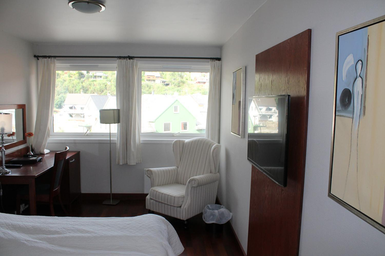 Bedroom 2, Kløver Hotel, Sauda